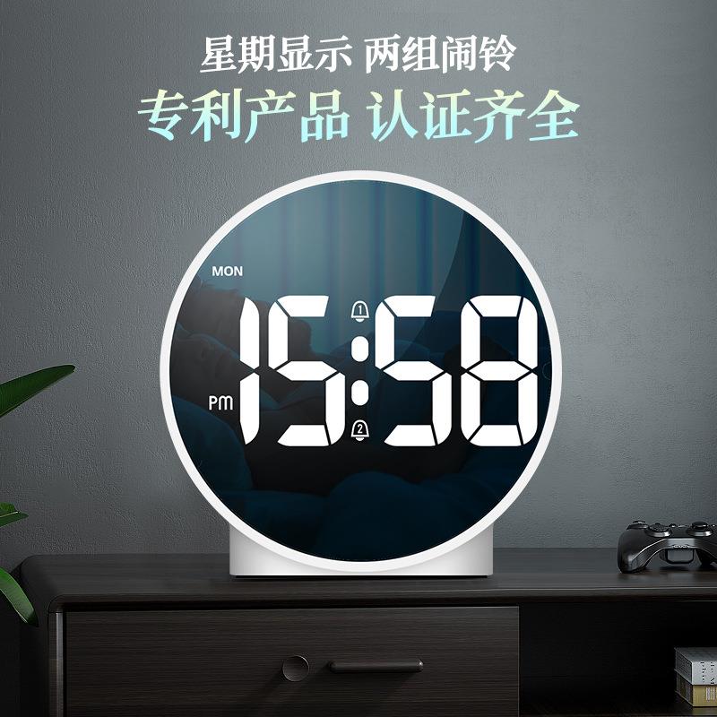 新款LED小闹钟 数字星期迷你电子时钟学生静音圆形插电款外贸厂家