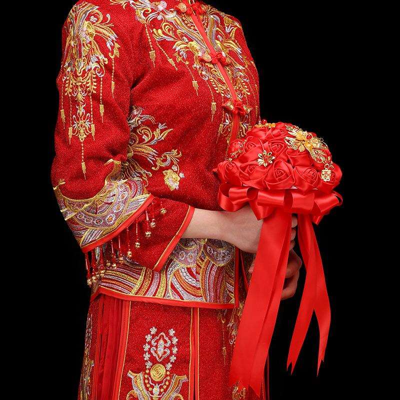 新娘手捧花中式结婚新娘手持花红色秀禾服新款婚礼高档仿真手捧花