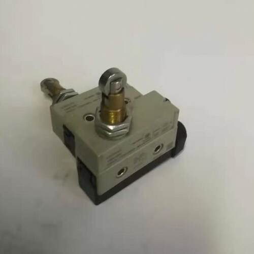 龙门双柱升降大、小剪刀专用限位行程开关轿厢升降限位器安全断电