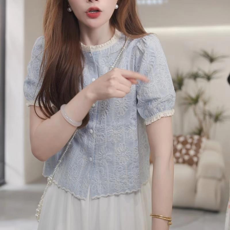 法式蓝色花边泡泡袖短袖T恤女2025新款夏季衬衫高级感小香风上衣