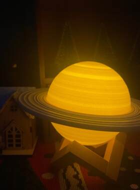 天空中的土星“治愈行星夜灯”作为生日和新年礼物送给男女朋友和