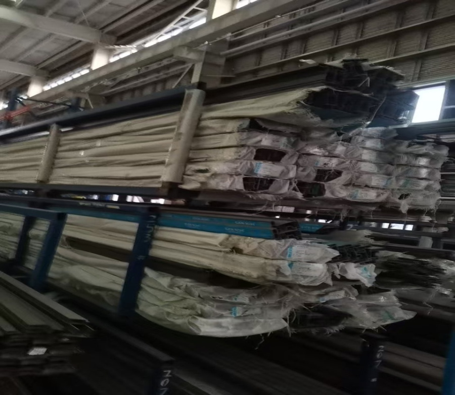 1月18日滁州废旧彩塑约1吨网络拍卖公告