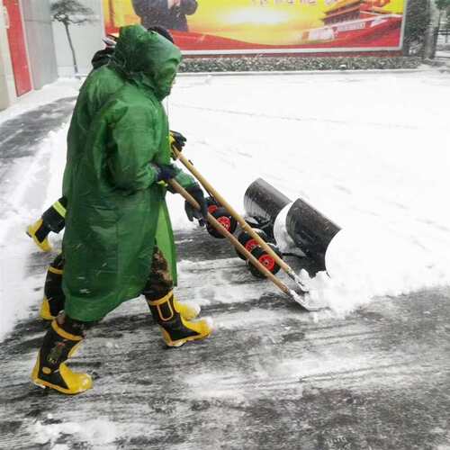 轮式手推雪铲大号雪锹铲子铲雪工具除雪设备推雪板扫雪车机器