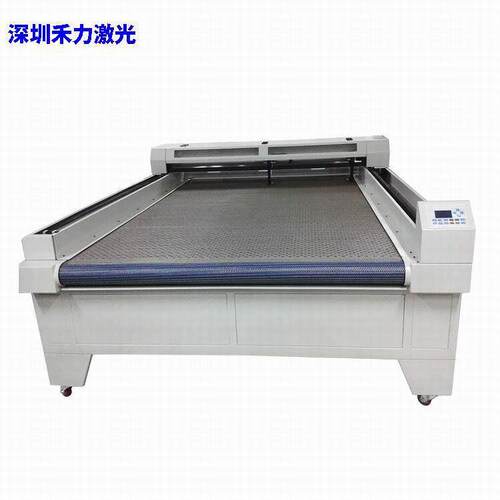 2026服装时装面料激光烧花镂空切割简约流苏式裙边面料激光切割机