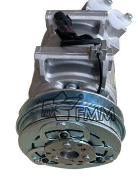 适用君阁皮卡L200汽车空调压缩机506012-1511 MN123625 Z0009897A