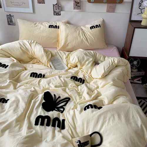2024新款超柔水洗棉毛巾绣四件套系列-字母蝴蝶1.5床单四件套-被