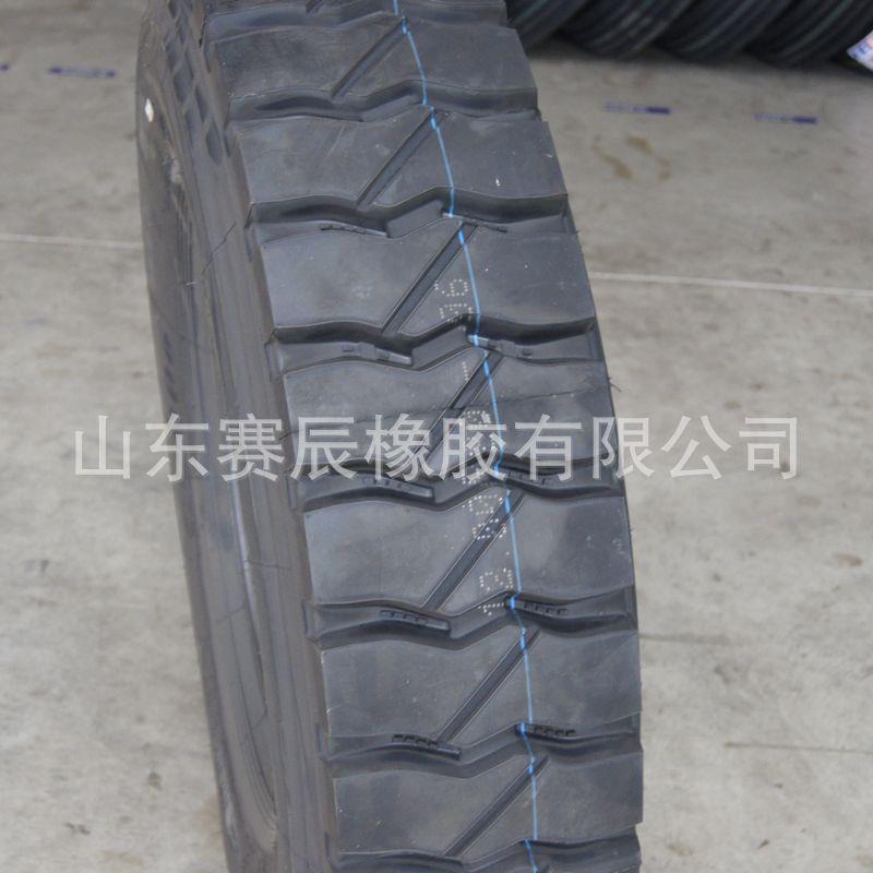 厂家供应8.25R20轻卡载重轮胎 全钢耐磨耐用钢丝轮胎汽车轮胎