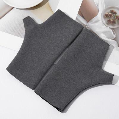 新款加绒半指手套女士秋冬保暖短款骑行开车电竞跑步办公露指薄款