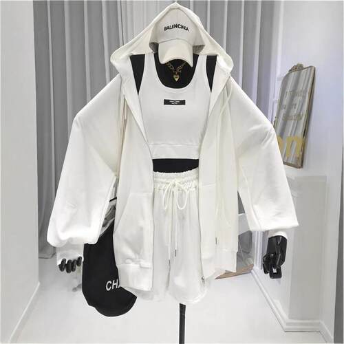 Large size anti-aging long sleeved sports suit
