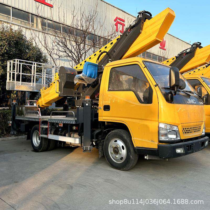 市政路灯检修高空作业车跨境供应厂房建设蓝牌合规工程车升降平台
