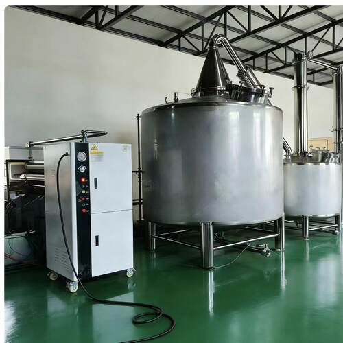 【酿酒设备】朗姆酒蒸馏设备 郎姆酒蒸馏器 不锈钢蒸馏器