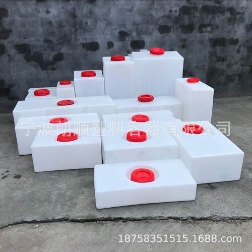 耐酸防腐房车废水存储桶 特种车改装水箱汽车改装车顶水箱