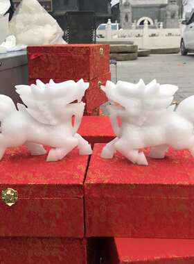 厂家摆件玉石阿富汗批发白玉玉新款  麒麟客厅家居装饰品神兽摆设