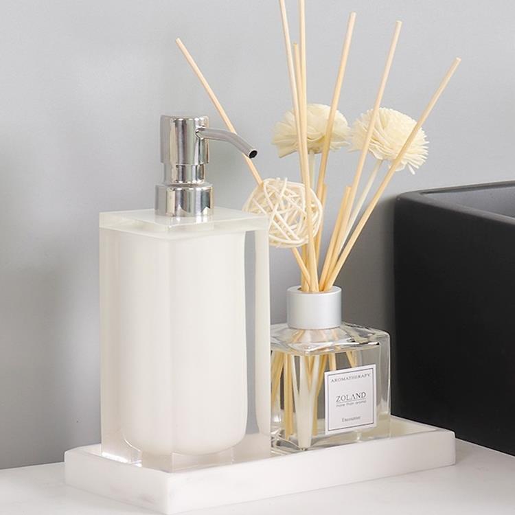 酒店装洗手液瓶子套装浴室液按压空瓶卫生间家分瓶样板房用托IIU