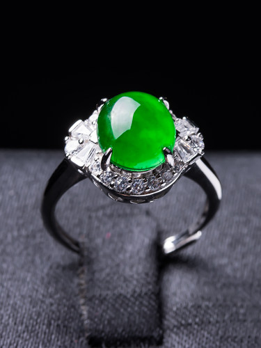 天然真品翡翠正品 水润细腻气质精细冰阳绿阳色精雕蛋面戒指3.11g