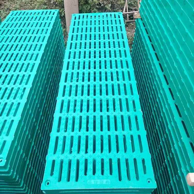 养猪复合漏粪板保育育肥产床定位栏板2.2米通体漏粪板环保型机械
