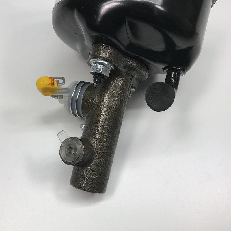 南京依维柯跃进超越C300离合器总泵离合器助力器液压助力总泵