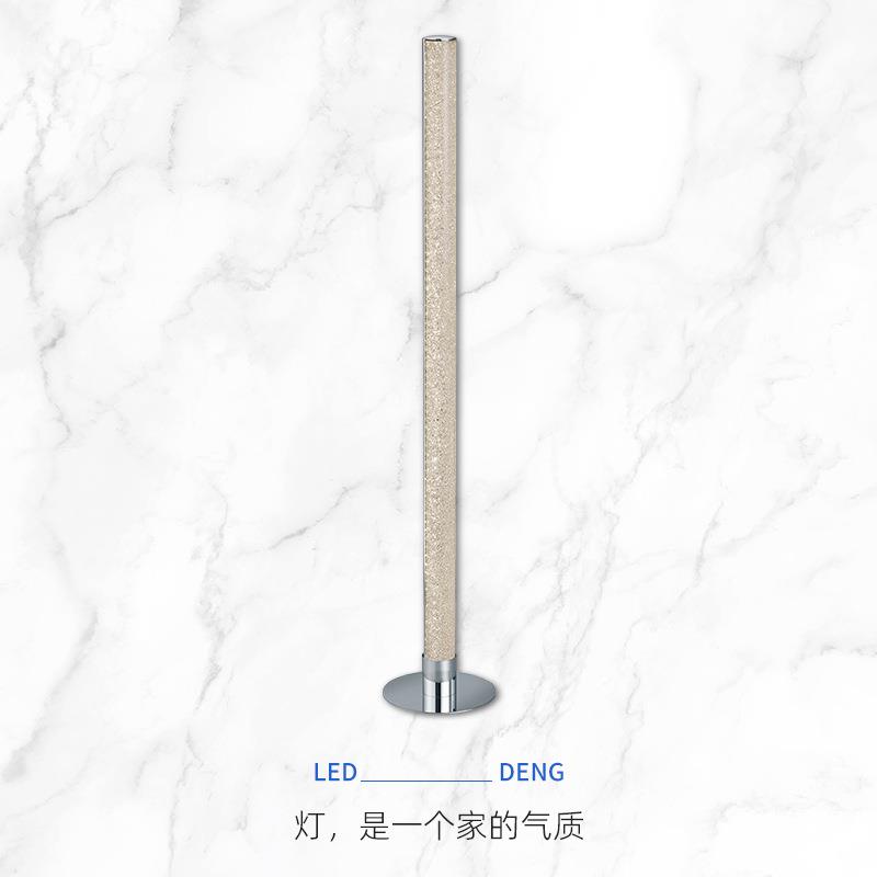 意大利简约风led落地灯卧室床头个性线条客厅沙发旁立式落地台灯