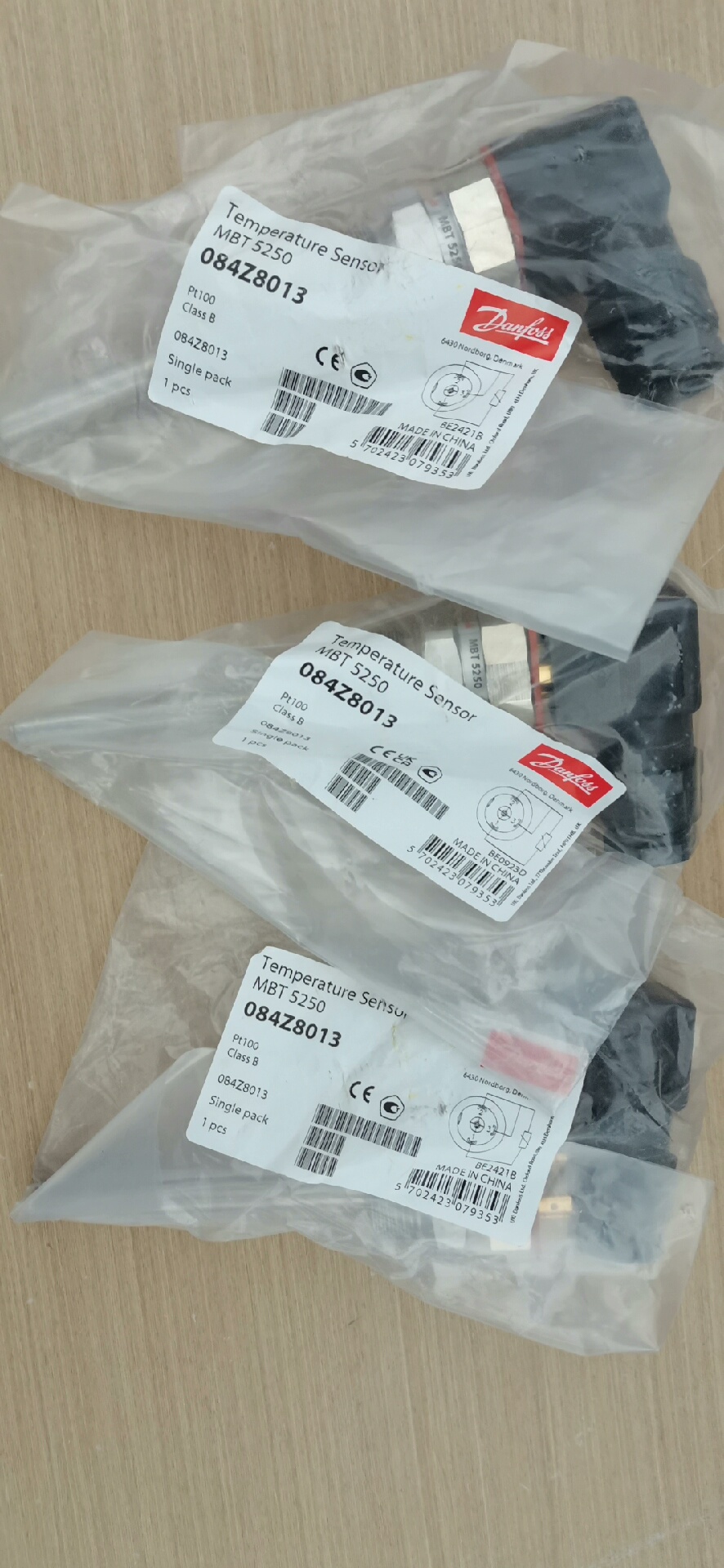 084Z8013  温度传感器  3个