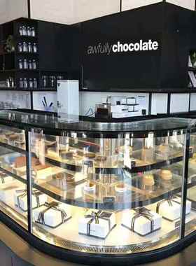 awfully chocolate专属 弧形转角展示冷藏柜 保鲜冷藏设备蛋糕柜