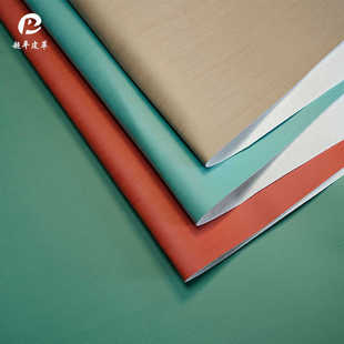 PU皮革彩色竖纹0.7mm拉毛底新欧标环保笔记本软包手袋面料现货
