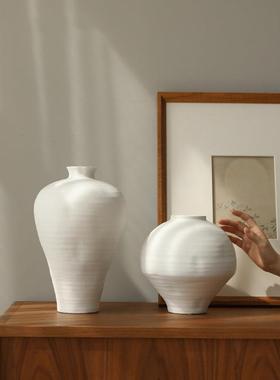 中古风花瓶陶瓷白色宋代美学摆件陶罐复古水培插花艺术感中式花器