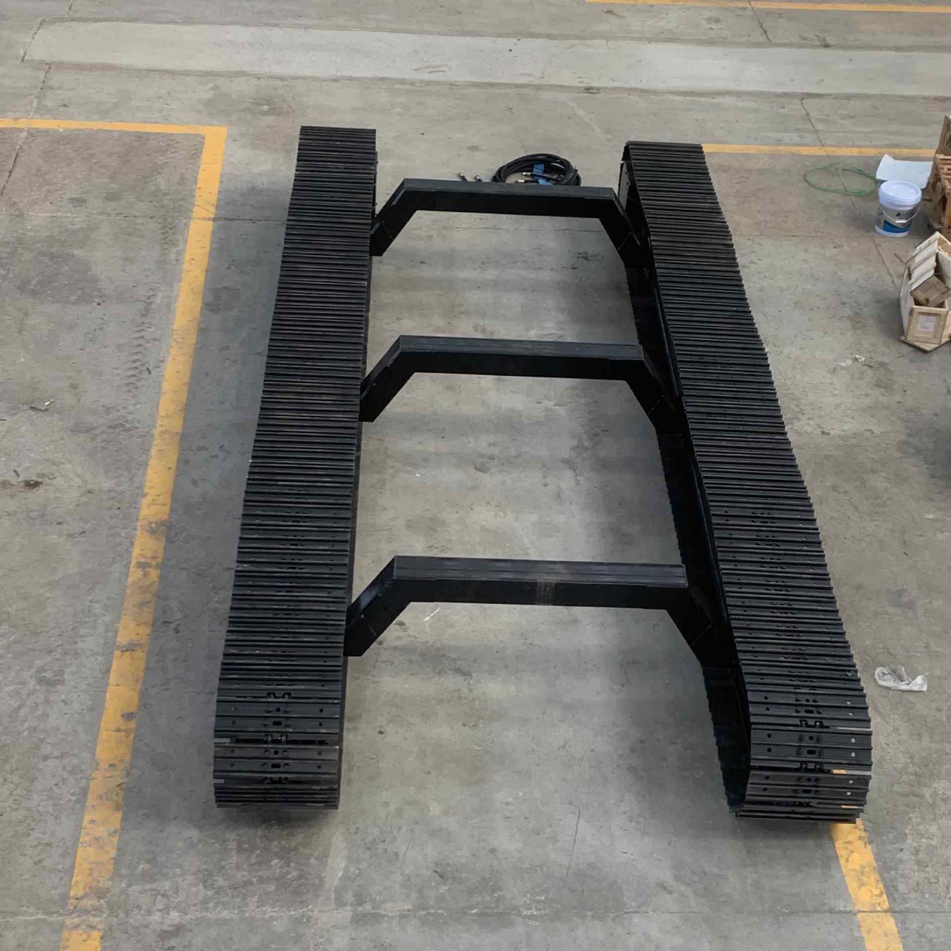 家直销多功能厂履带底盘采siw摘搬运机器人机器小型电动履带底盘