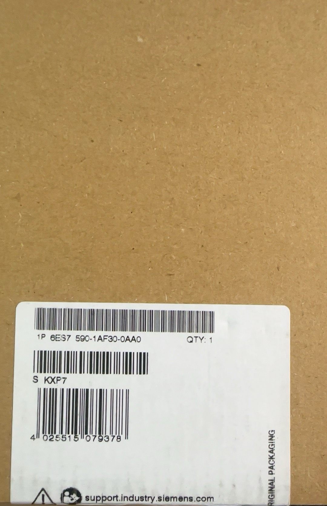 全新原装西门子导轨 6ES7590-1AF30-0AA0 全