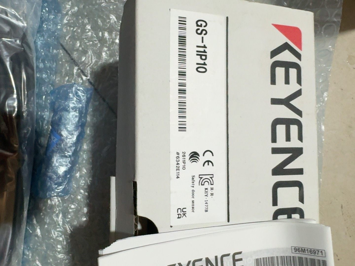 基恩士 KEYENCE 安全门锁 GS-11P10，全新正品