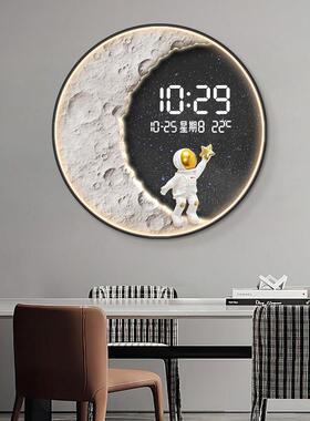 月球圆形装饰画创意时钟壁灯卡通宇航员客厅玄关画人体感应数显钟