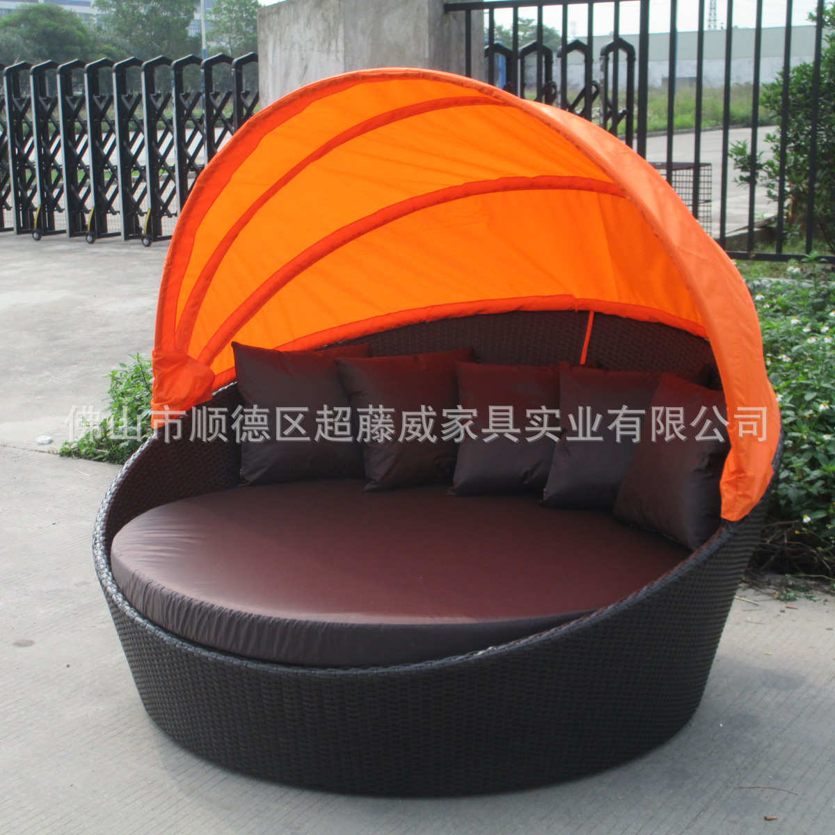 户外藤制家具 藤艺家具 户外躺椅 圆床 藤编户外躺床