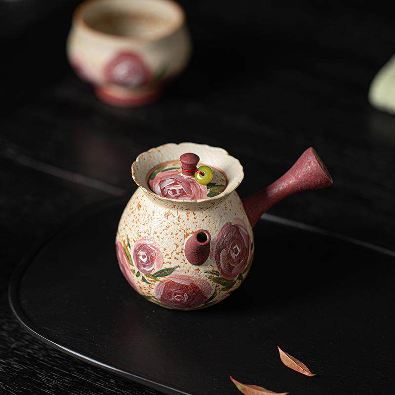 手绘青花火石红玫瑰花茶壶家用陶瓷侧把壶中式复古手工泡茶器