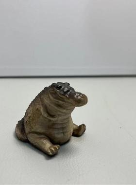 独立站新品胖乎乎小鳄鱼园林摆件家居餐桌装饰树脂工艺品礼物