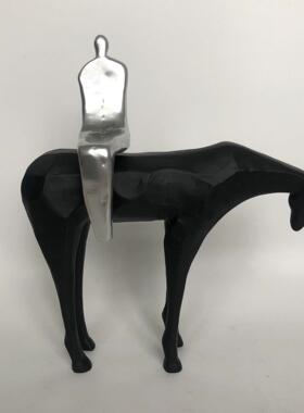 树脂工艺品马坐人物摆件创意个性家居饰品简约桌面装混批