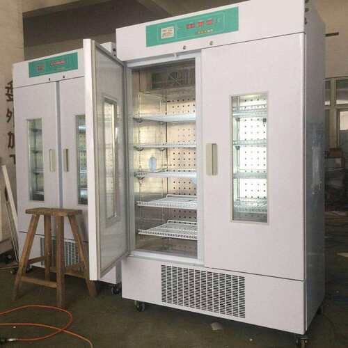 HWS-1000恒温恒湿培养箱 ，恒温恒湿箱， 数显恒温恒湿箱，恒温箱