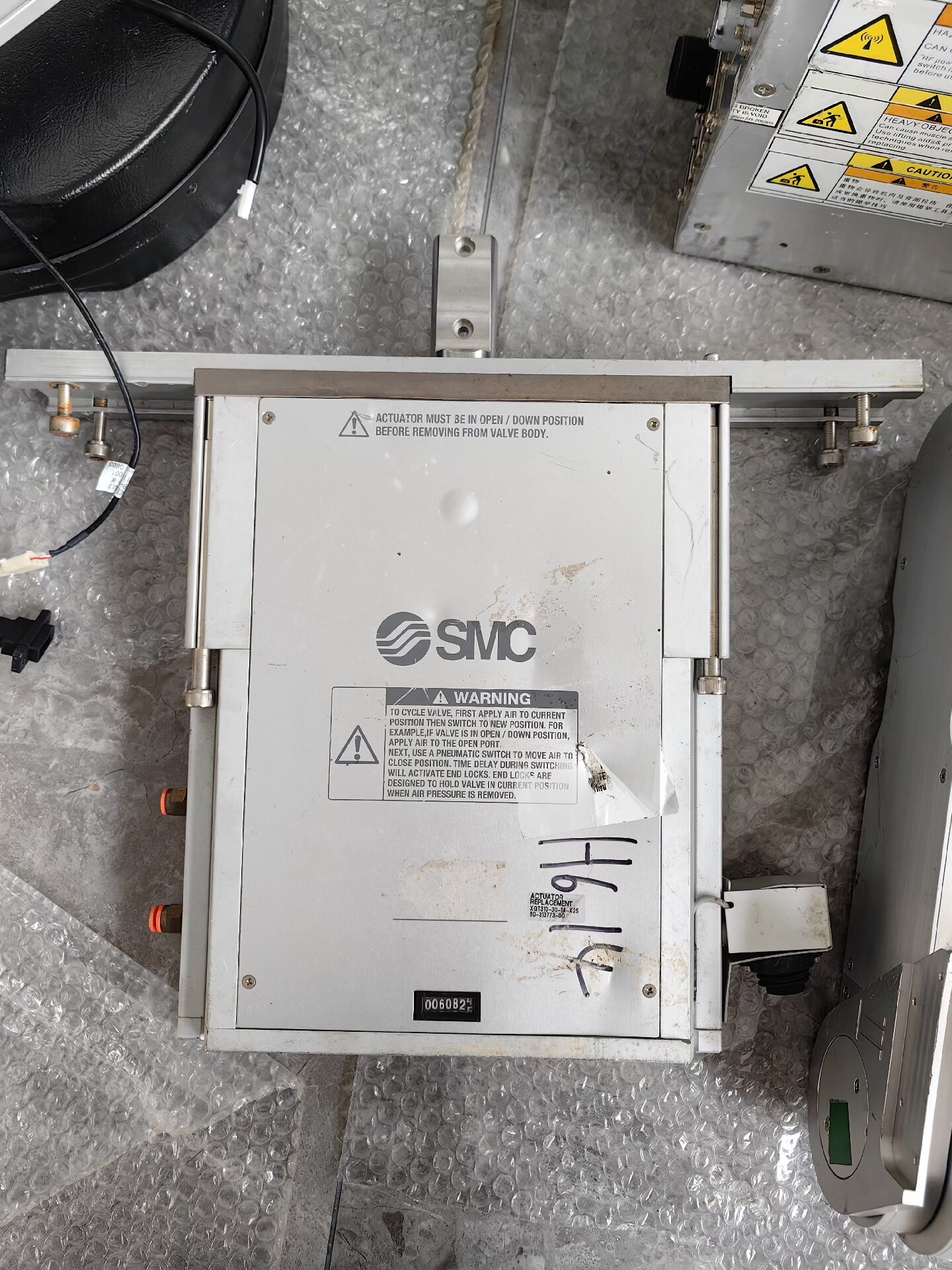 日本SMC阀门，二手拆机现状，铭牌没有了，需要的老板联系，议