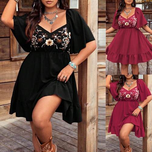 New Plus Size Women Bohemian Style Embroidered Square