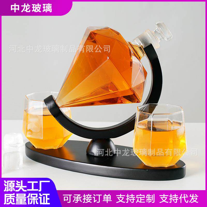 热销款高硼硅玻璃酒具套装 带杯子带椭圆木托整套醒酒器红酒杯