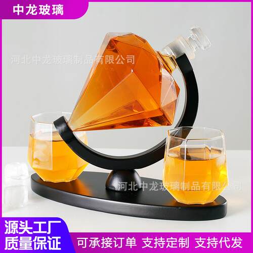 热销款高硼硅玻璃酒具套装 带杯子带椭圆木托整套醒酒器红酒杯