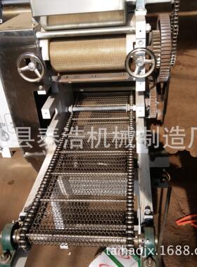 河北邢台泰浩大米锅巴机器 传统锅巴机 网格锅巴机 玉米锅巴机