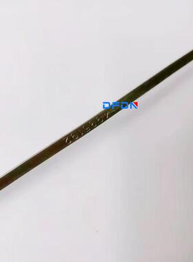 原厂东风明天龙天锦大力神康斯发动5620305机配件机标尺05623油05