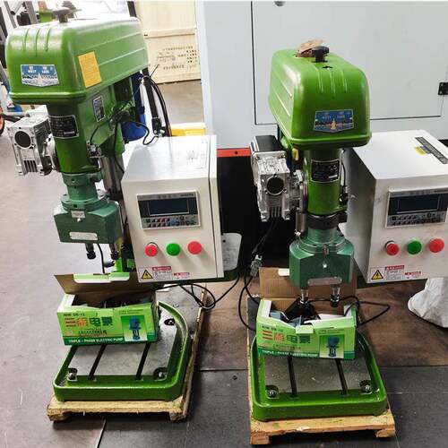 西湖台钻伺服进刀Z516台钻改装钻床 升级改造各类自动进刀钻孔机
