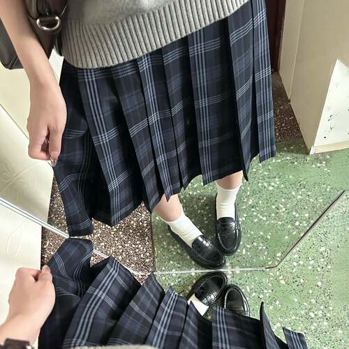 花千猪新品 织雾格裙 jk制服校供感百褶裙深蓝格百搭jk