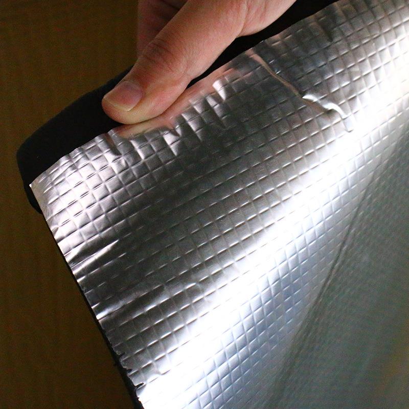 自防水粘铝箔保温管橡塑保温板室内保温材料隔热棉阻燃加胶屋顶