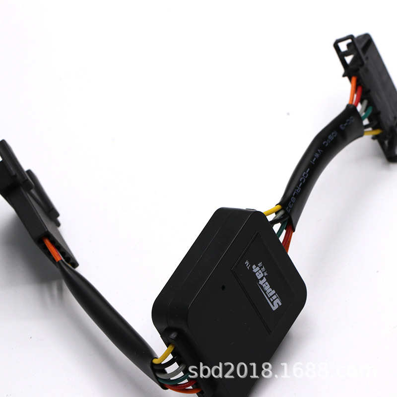 汽车加速器油门控制器提速动力提升模块节油器ECU升级外挂电脑