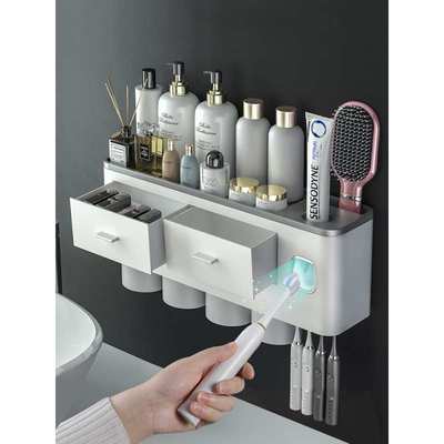 刷牙置物架牙刷漱口杯套装2021新款高档一家三口家用杯子壁挂家庭