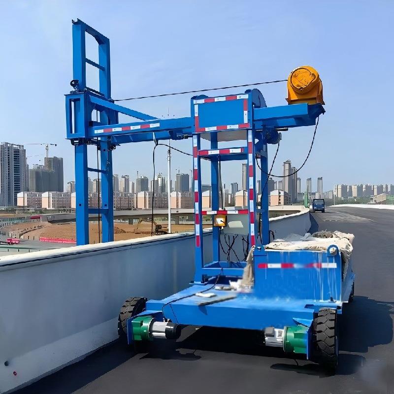 护桥梁防撞墙模板台车栏水安装电动遥控行施走外侧工吊篮排管百顺