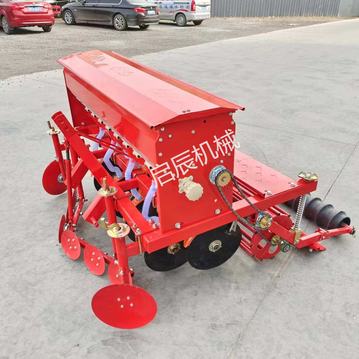 小麦播种机燕麦旱稻青稞播种机9-24行多功能播种施肥一体机条播机