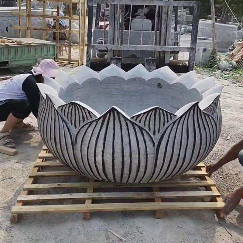 石雕青石鱼缸圆形汉白玉莲花盆养鱼池石盆庭院青石荷花缸户外装饰