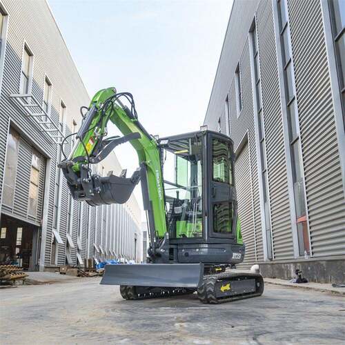 出口巴西市政施工挖掘机 路面破碎拆除小挖机 家用果园开沟挖土机